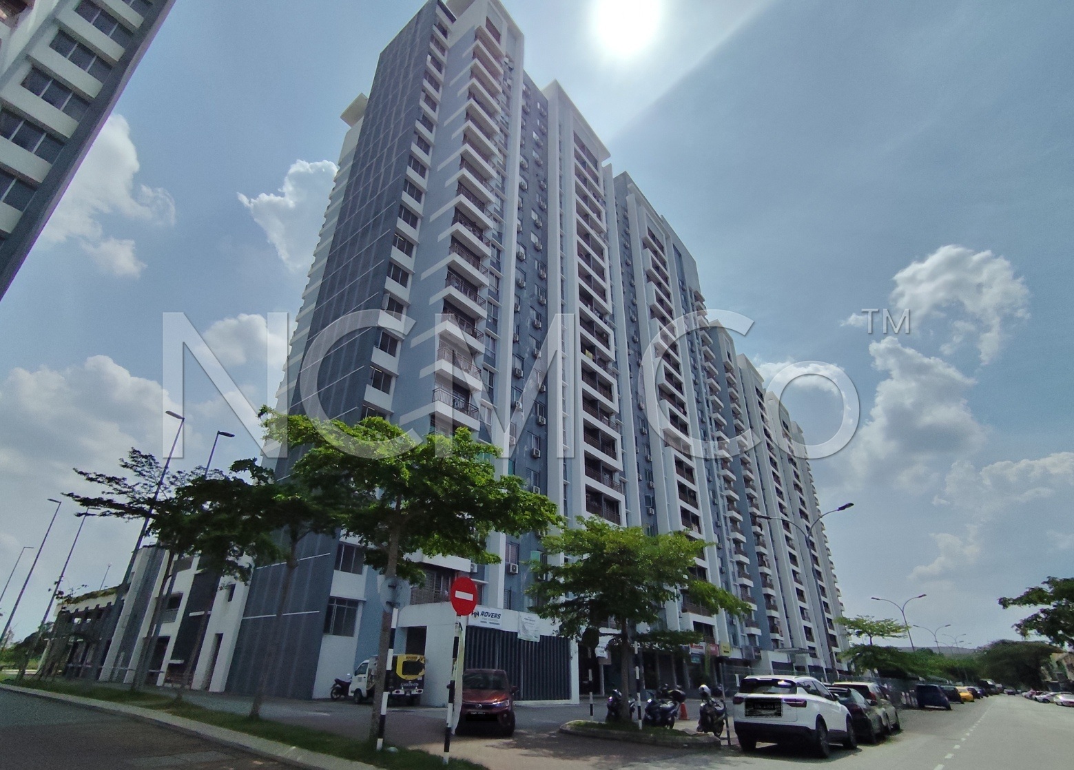 Service Apartment