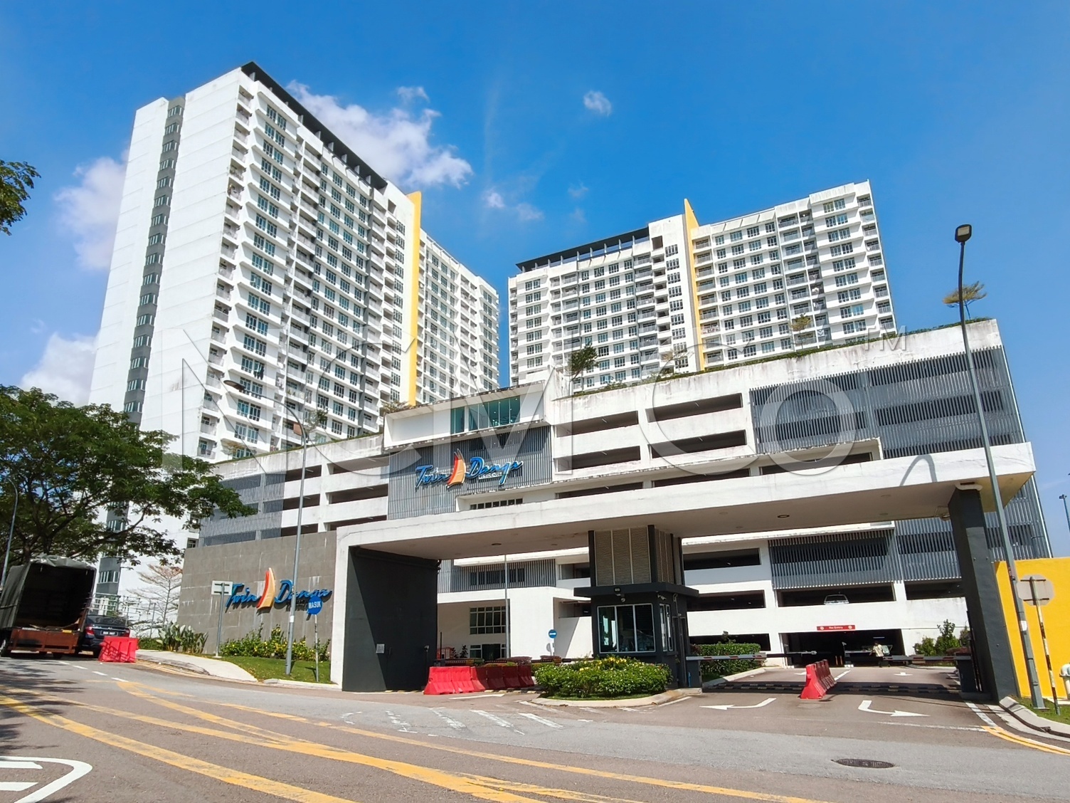 Service Apartment