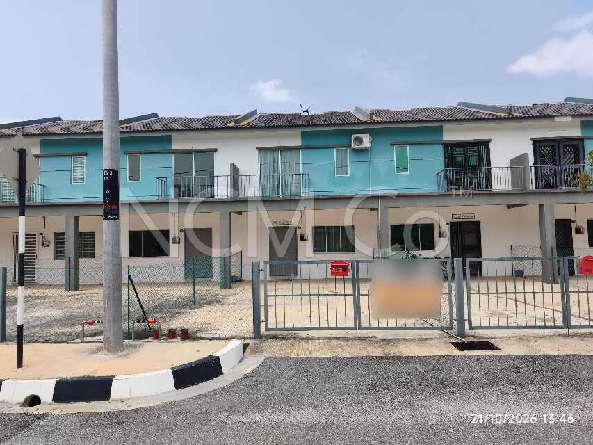2 Storey Terrace House, Intermediate
