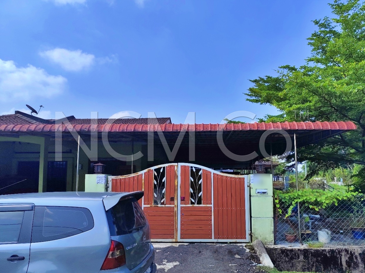 1 Storey Terrace House, Corner Lot, Low Cost