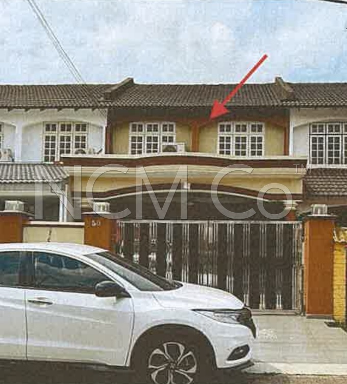 1.5 Storey Terrace House, Intermediate
