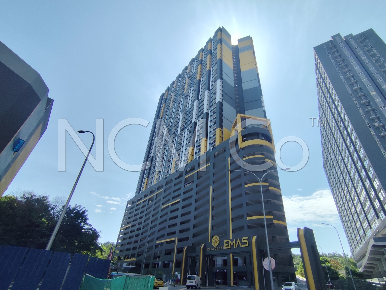 Service Apartment