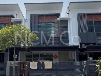2 Storey Terrace House, Intermediate, Renovated