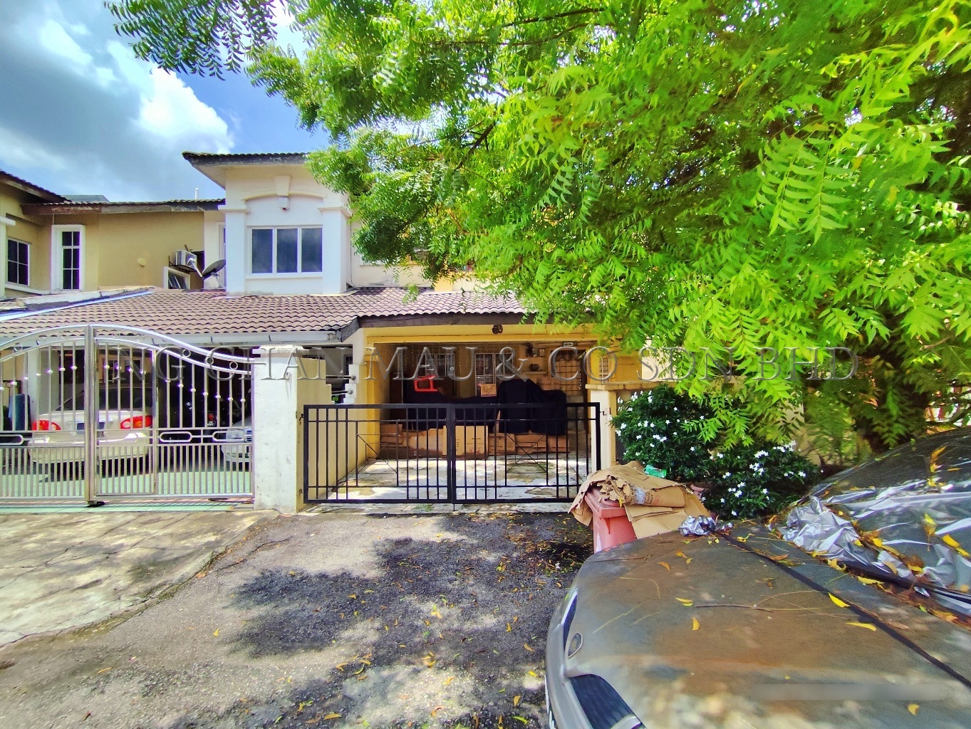 2 Storey Terrace House, Intermediate