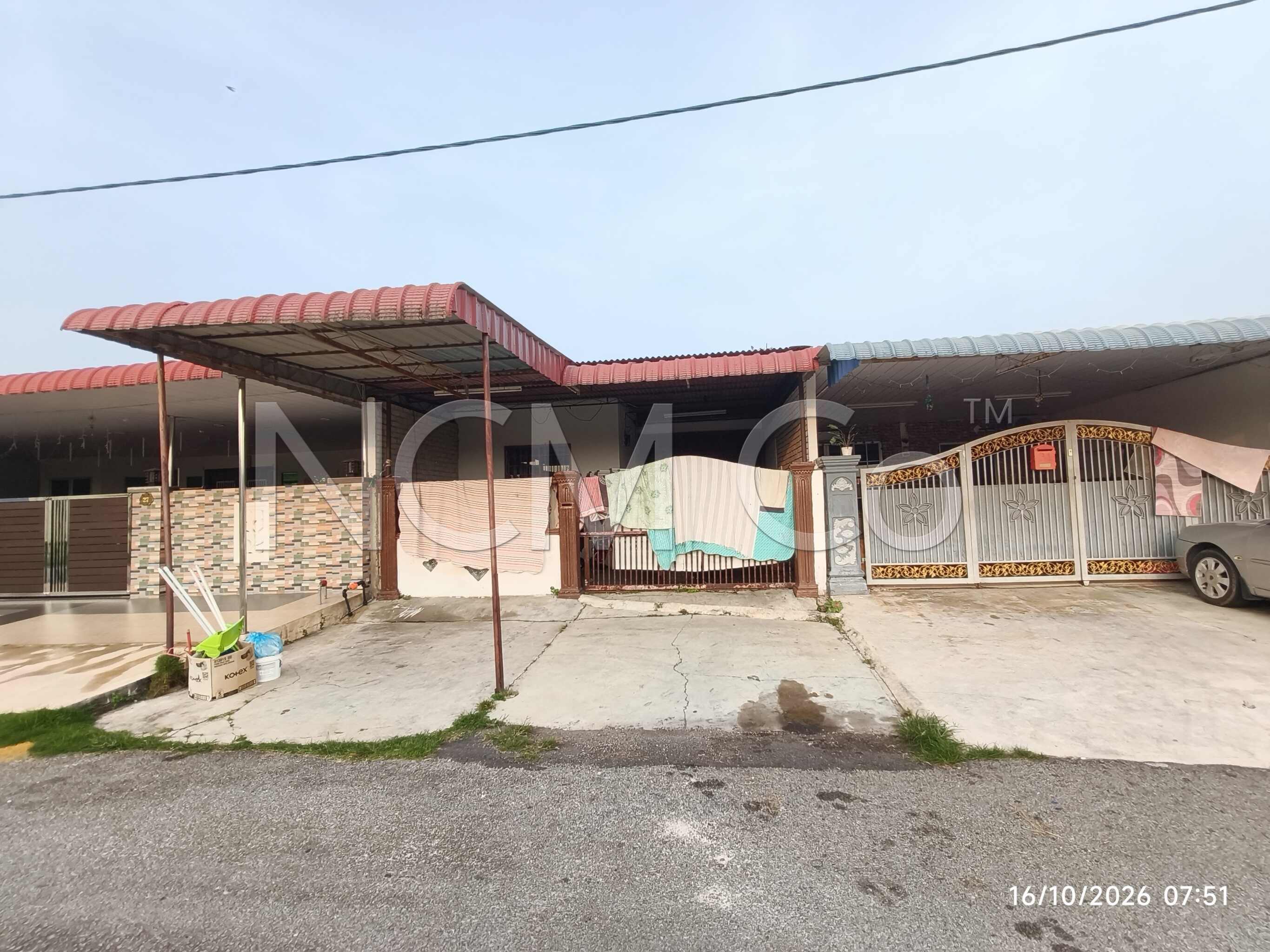 1 Storey Terrace House, Intermediate, Low Cost, Renovated