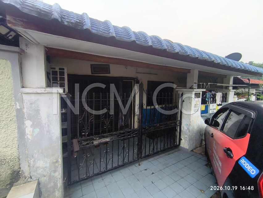 1 Storey Terrace House, Intermediate, Low Cost, Renovated