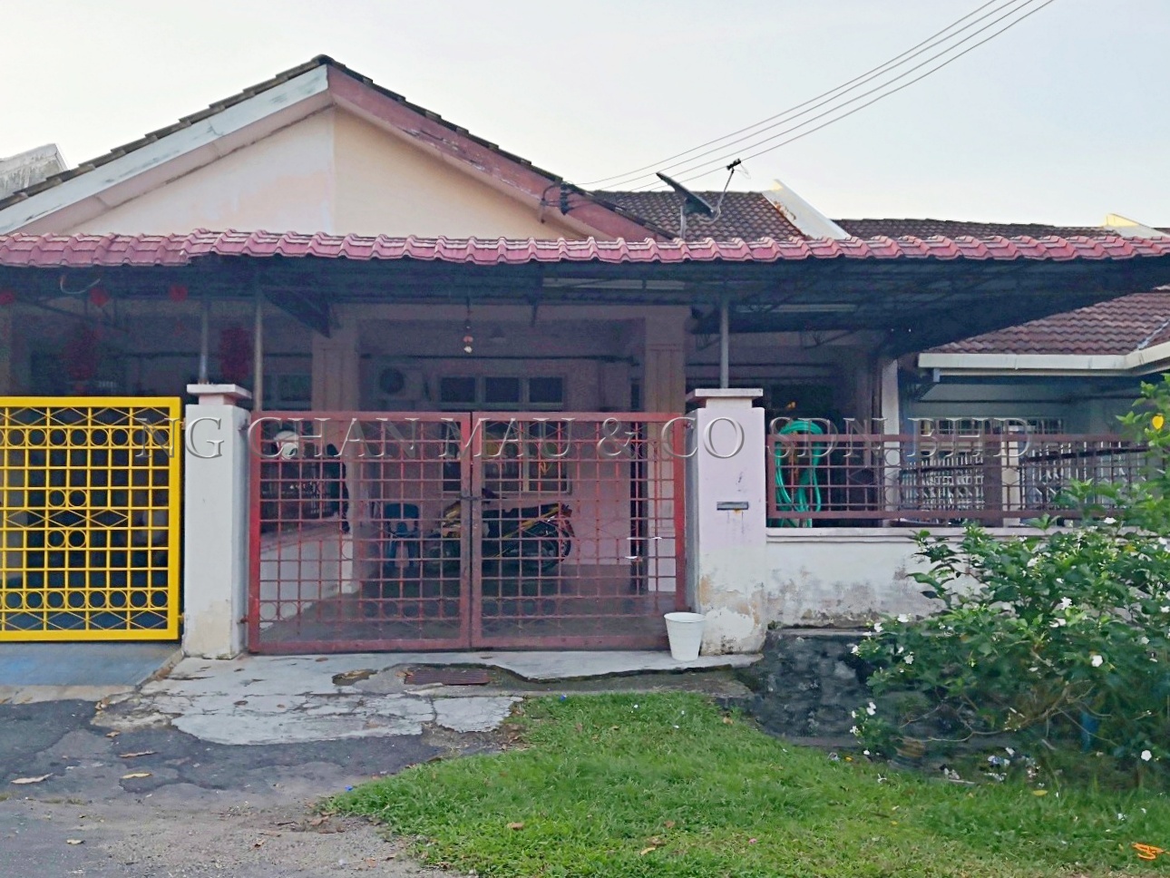 1 Storey Terrace House, Intermediate