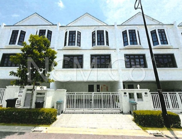 3 Storey Terrace House, Intermediate