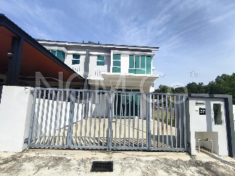 2 Storey Terrace House, Corner Lot