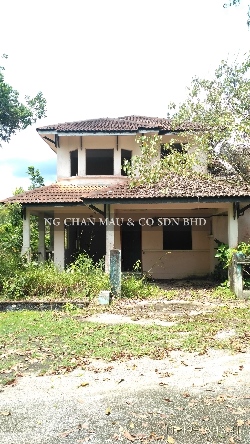 1.5 Storey Terrace House, Corner Lot