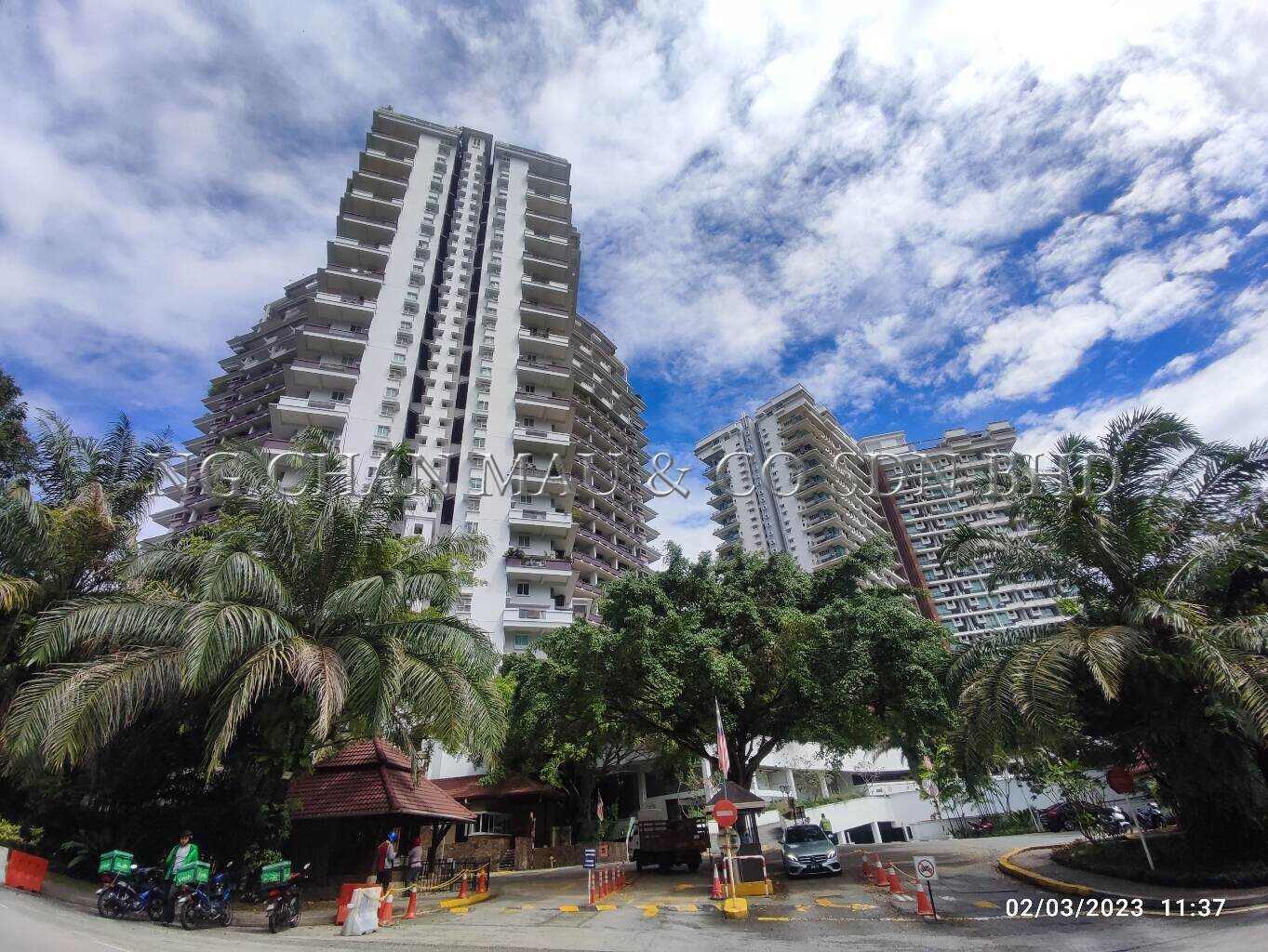 [Duplex] Armanee Terrace Condominium for Auction