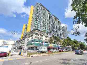 Service Apartment, Corner Lot