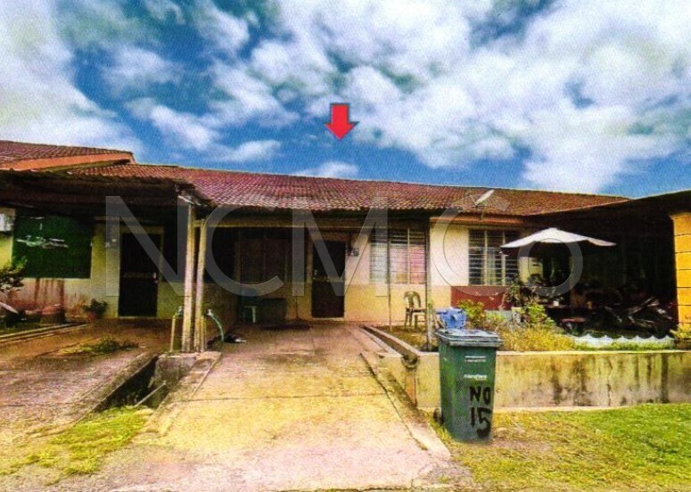 1 Storey Terrace House, Intermediate