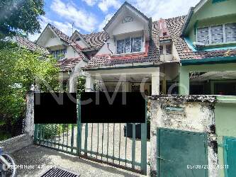 2 Storey Terrace House, Intermediate