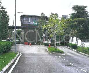 3 Storey Terrace House, Intermediate