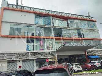 Retail Unit