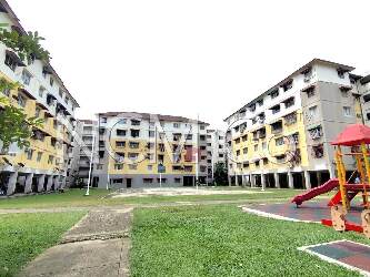 Apartment, End Lot