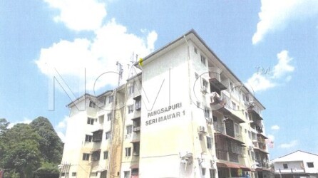 Apartment, Corner Lot