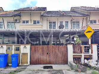 2 Storey Terrace House, Intermediate