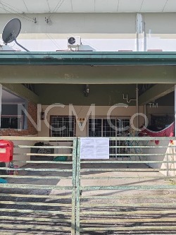 2 Storey Terrace House, Intermediate