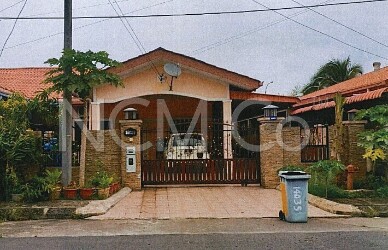 1 Storey Terrace House, Corner Lot