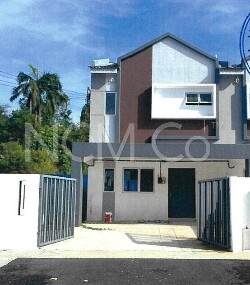 2 Storey Terrace House, End Lot