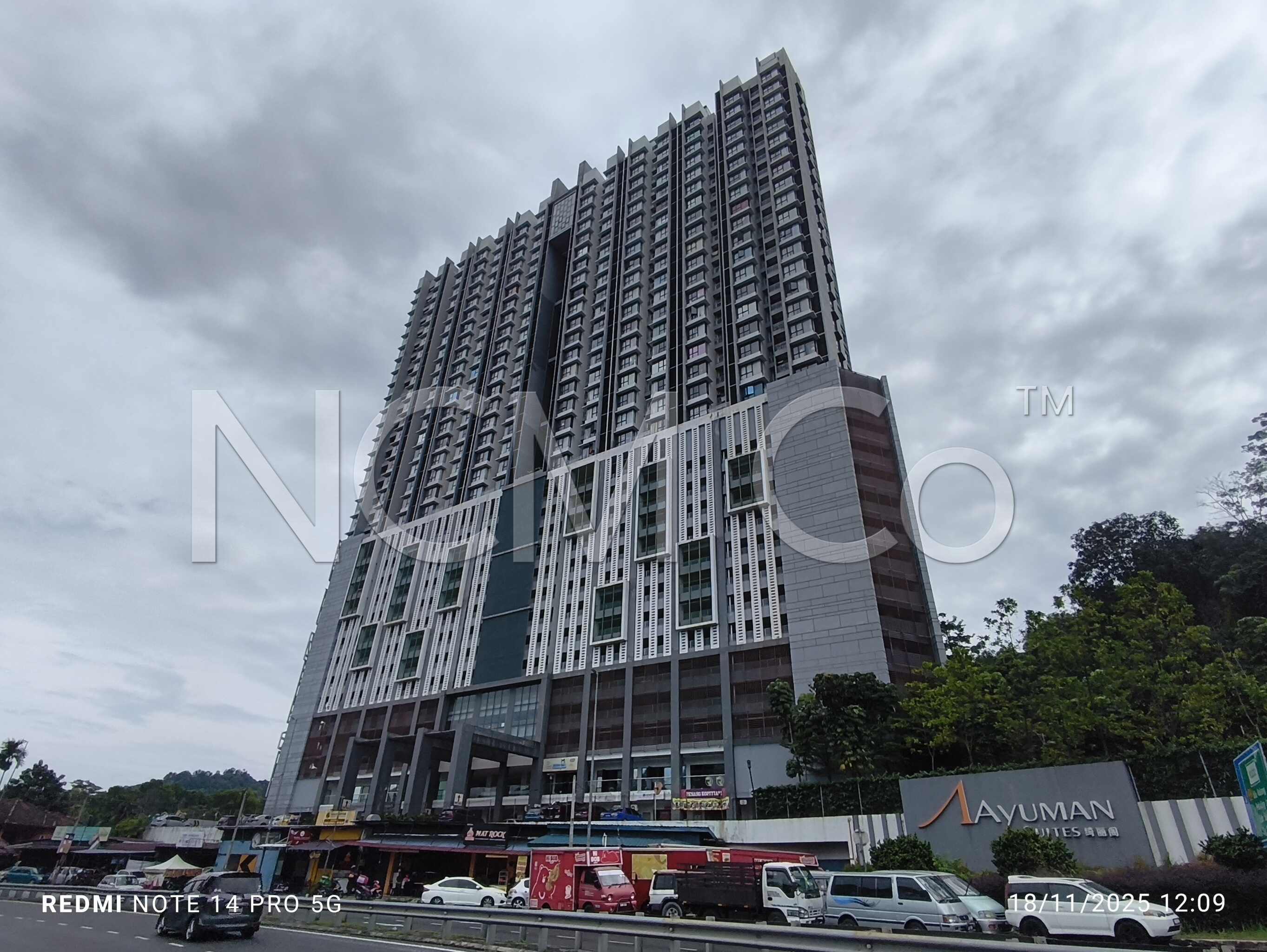 Service Apartment