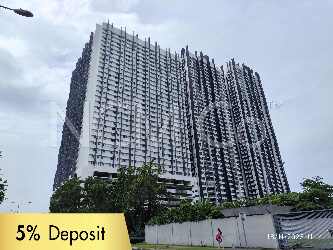 Service Apartment, Corner Lot