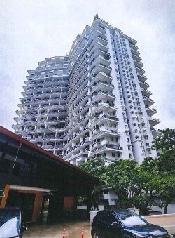 Armanee Duplex Condominium