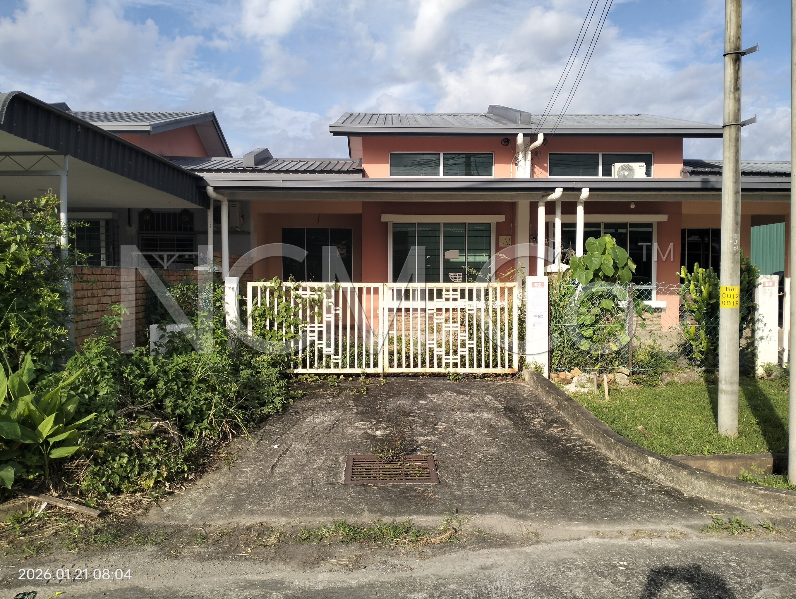 1 Storey Terrace House, Intermediate