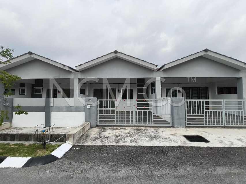 1 Storey Terrace House, Intermediate