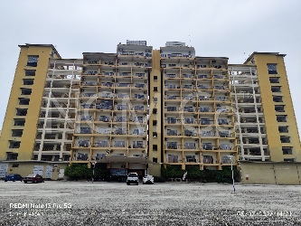 Studio Service Apartment