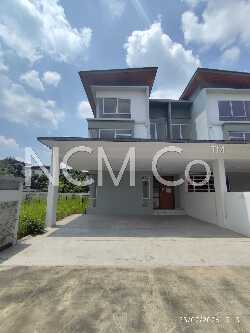 3 Storey Cluster House