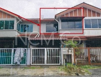 Town House (Upper Level)