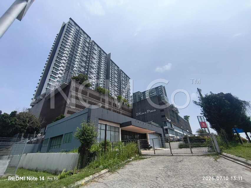Retail Shop Lot