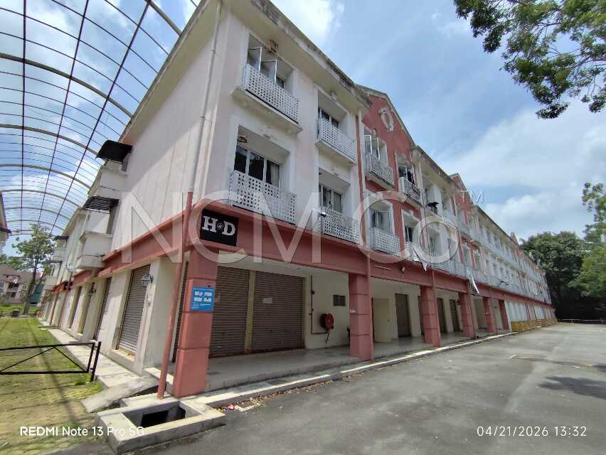 Service Apartment