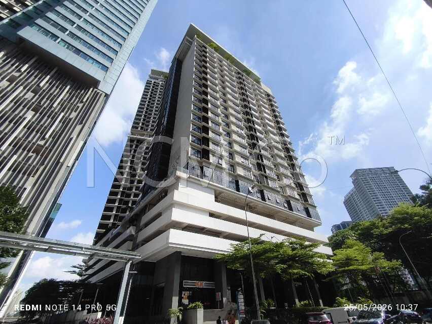 Service Apartment, Corner Lot