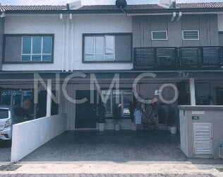 2 Storey Terrace House, Intermediate