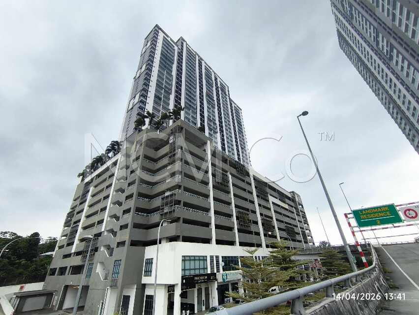 Small Office Home Office (SOHO), Corner Lot