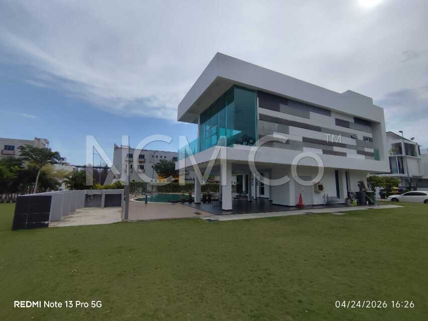 3 Storey Semi Detached House, Intermediate