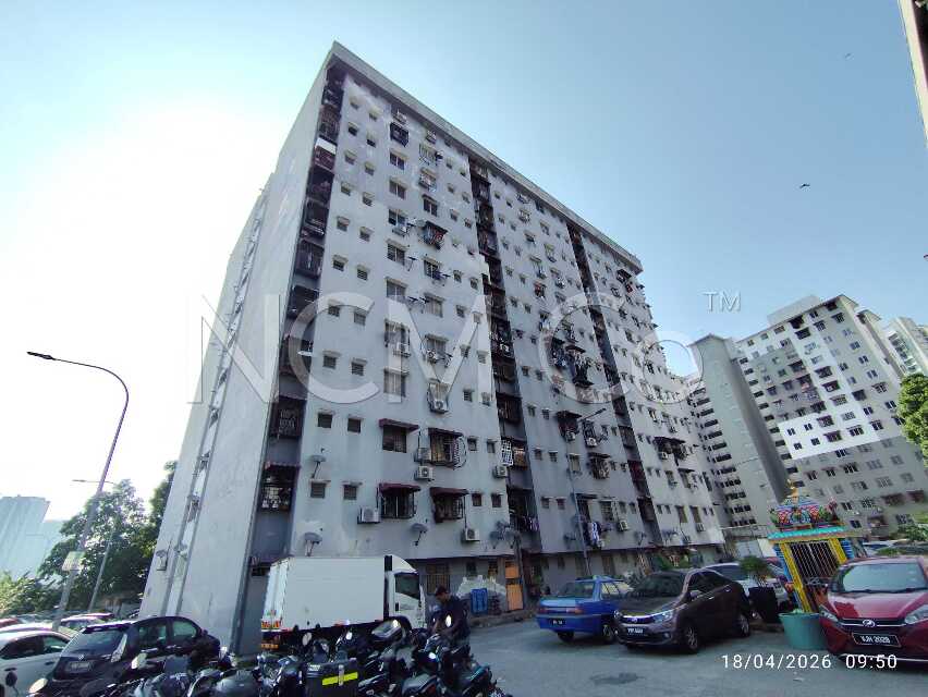 Apartment, End Lot, Low Cost