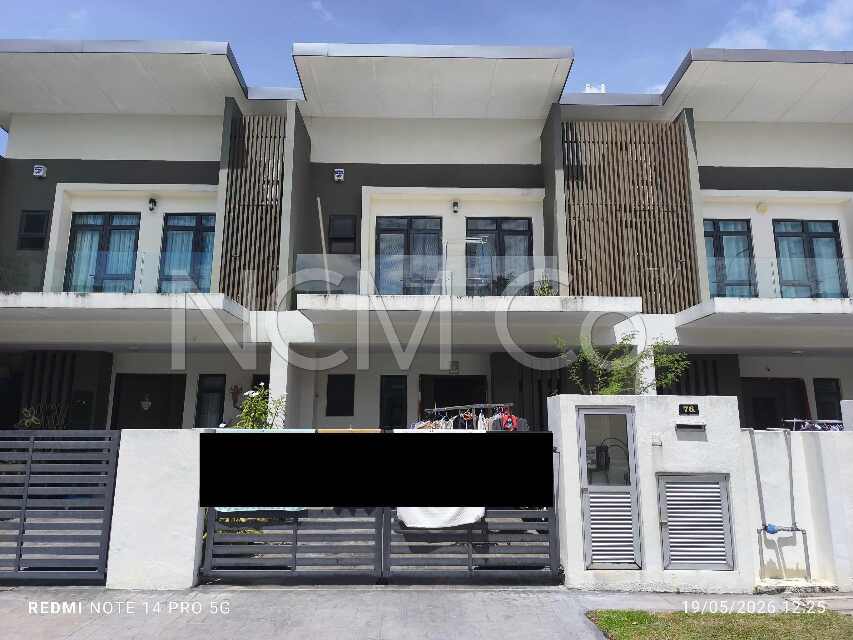 2 Storey Terrace House, Intermediate