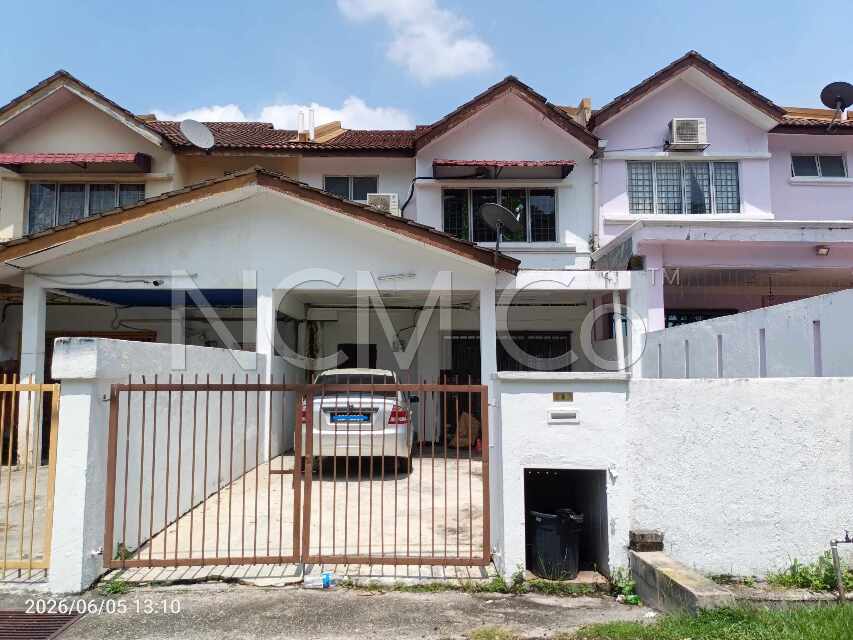 2 Storey Terrace House, Intermediate