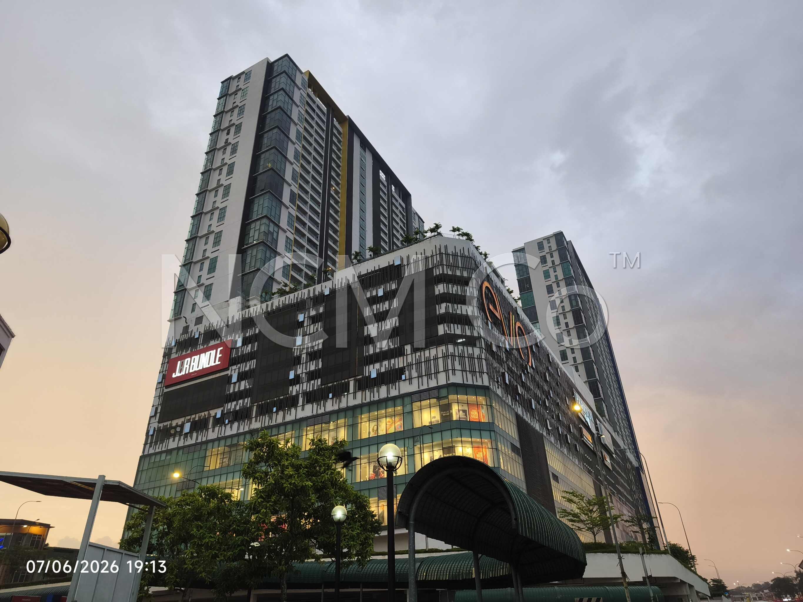 Studio Unit of SOHO