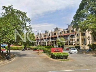 Duplex Town House, End Lot