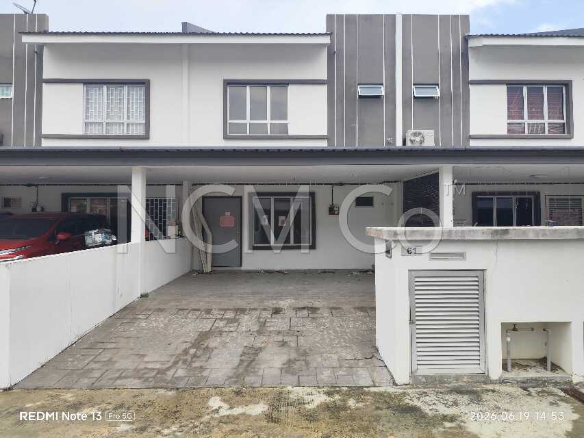 2 Storey Terrace House, Intermediate