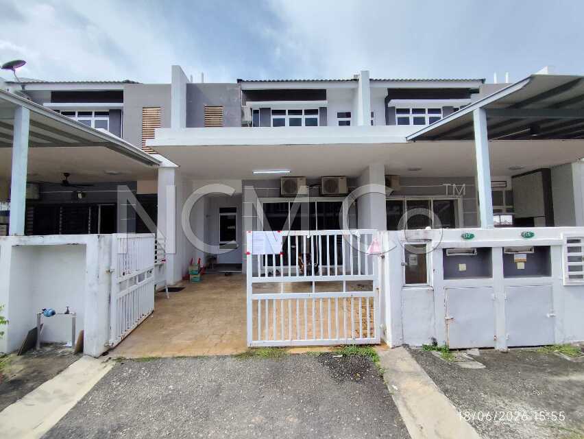 2 Storey Terrace House, Intermediate