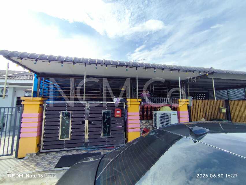 1 Storey Terrace House, Intermediate