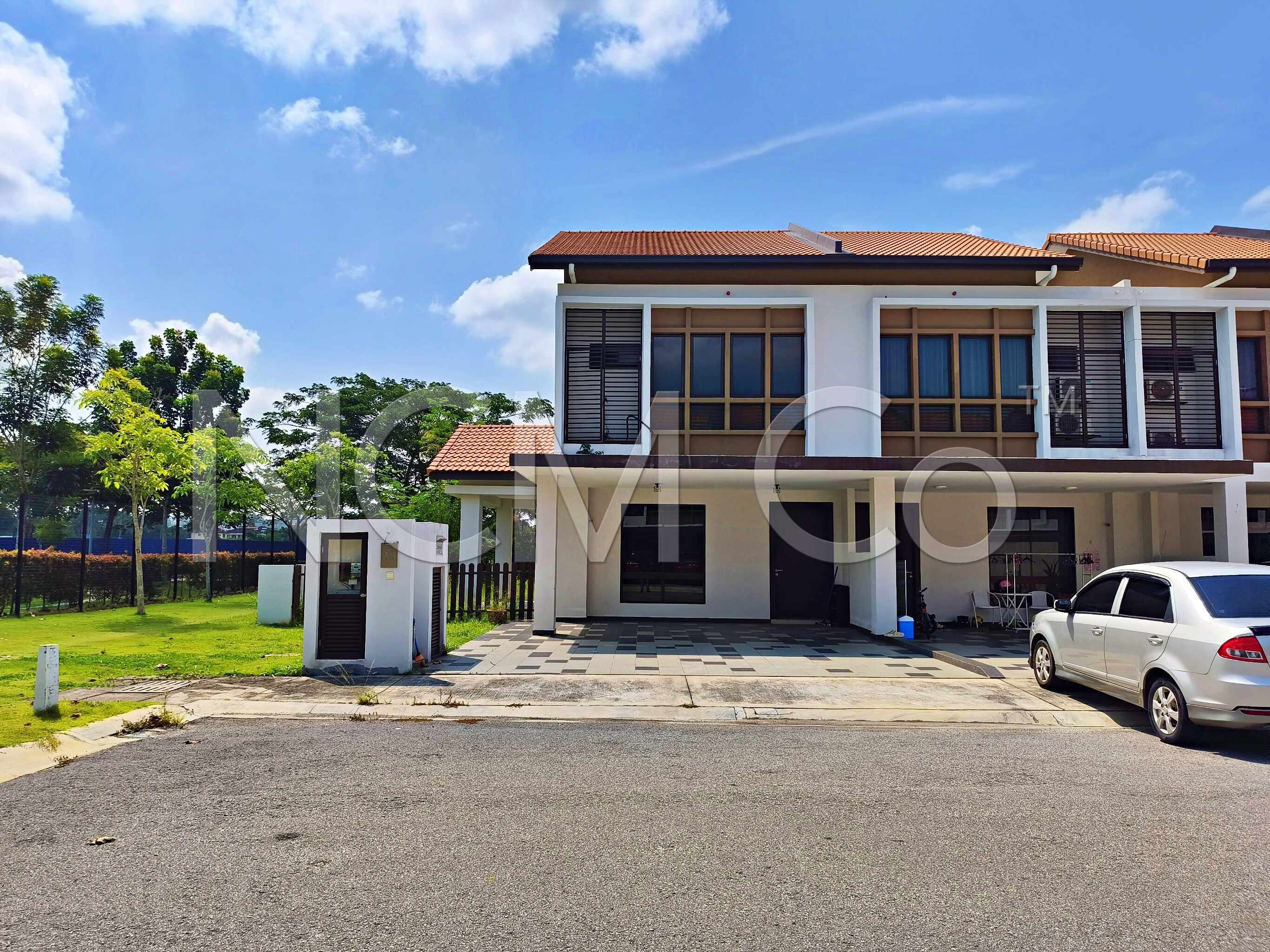 2 Storey Terrace House, Corner Lot