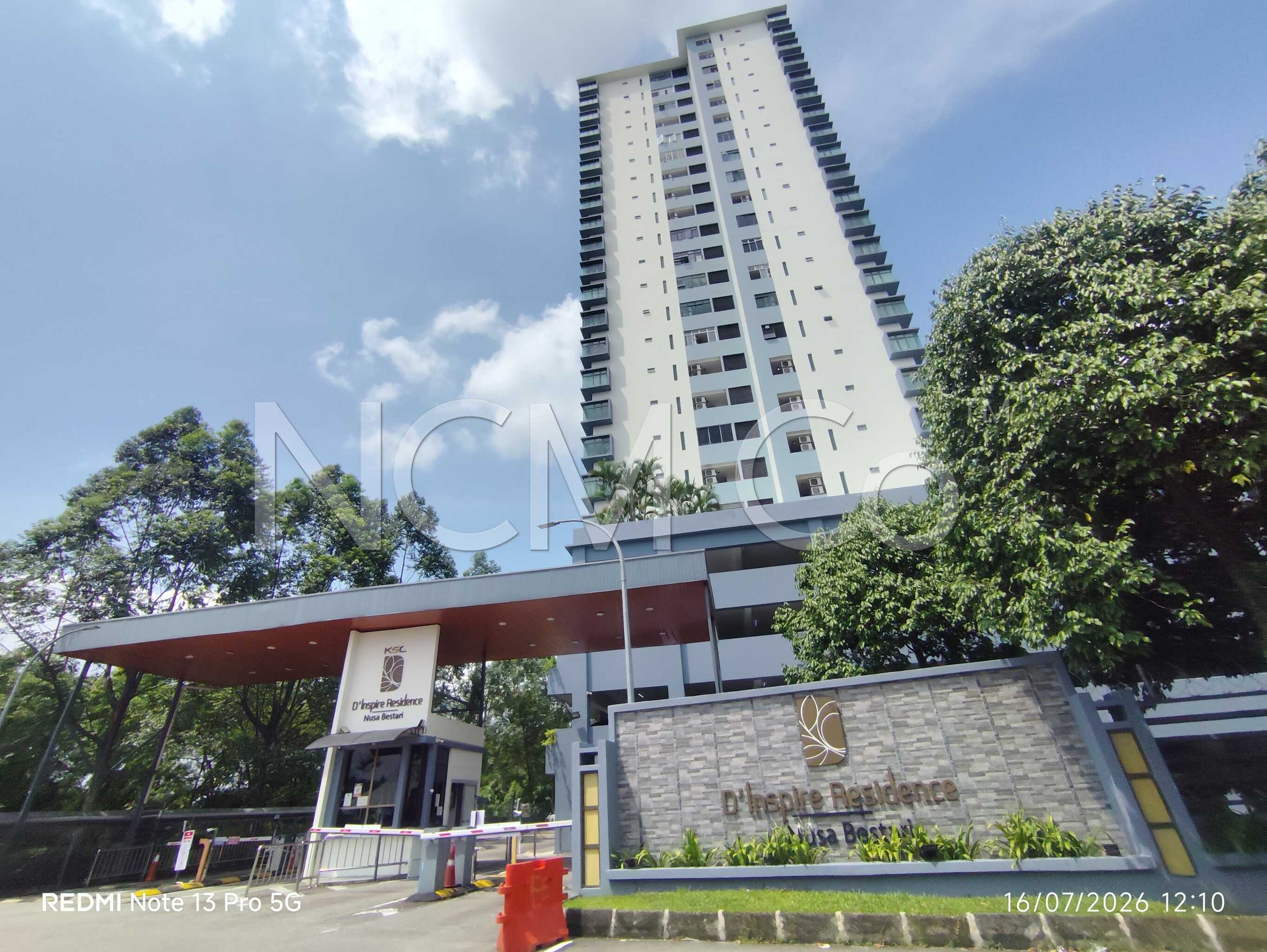 Service Apartment